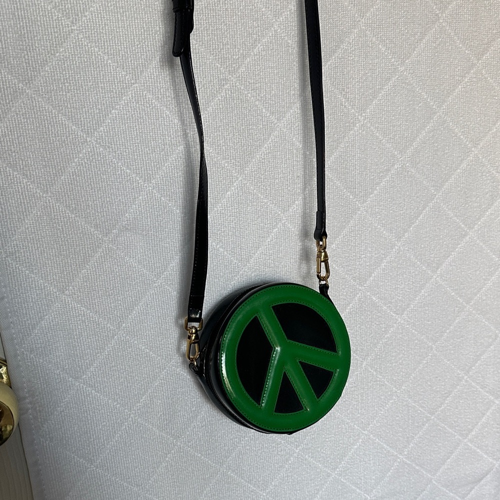 Round Peace Sign Crossbody Leather Bag in Green and Black